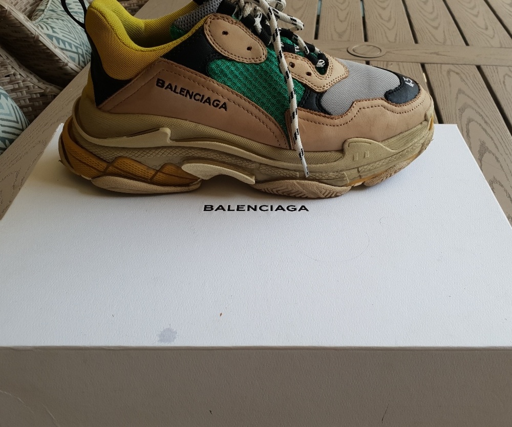 Balenciaga triple s